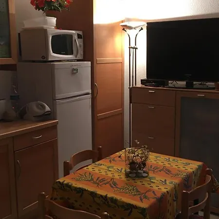 Cosy Avec Terrasse Pour 4 Pers, Proche D'esparron - Fr-1-822-14 * Saint-Martin-de-Bromes